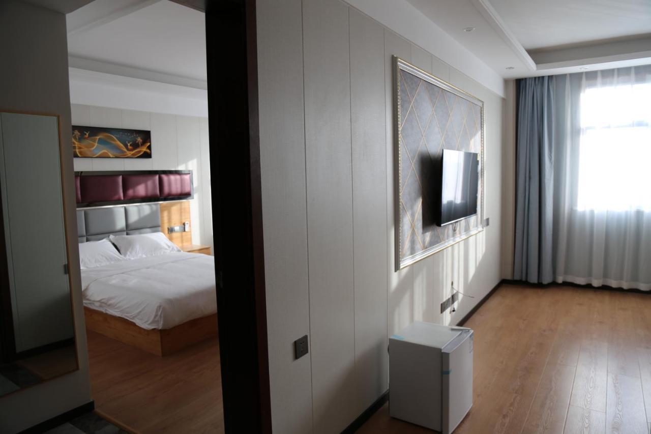 Hotel Anhui ロメ エクステリア 写真